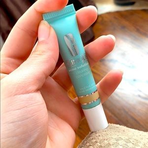 acne solutions clearing concealer